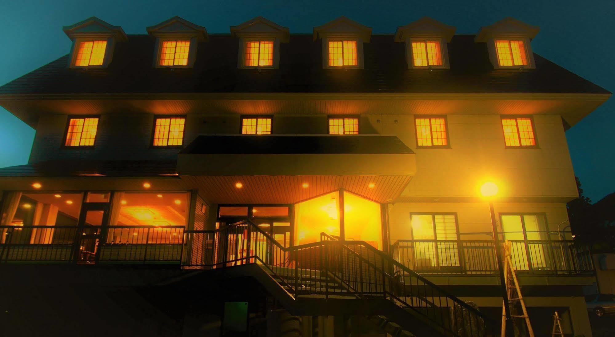 Hotel Utopia 3*